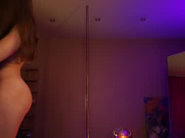 girl
        _meganmeow_ cam image #2258937