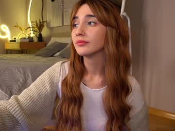 girl
        oliviavilolobos cam image #3478169
