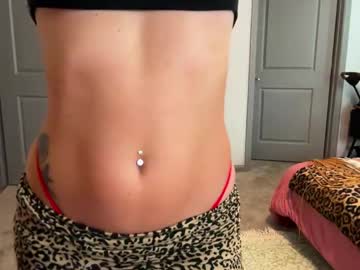 girl
        alex499990 cam image #3938813