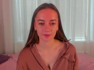 girl
        angelina_new cam image #886479