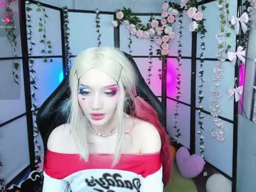 girl
        milkycute cam image #4012696