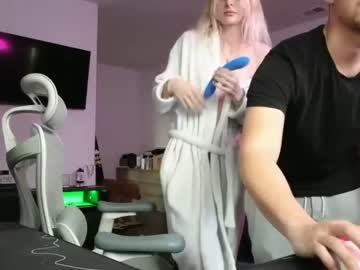 couple
        sophiatheinnocent cam image #2205184