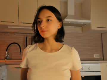 girl
        aimeerogers cam image #856414