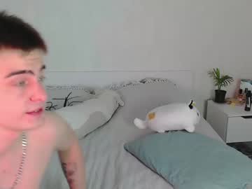couple
        your_molly_mark cam image #4221875