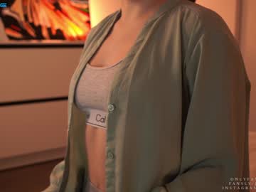 girl
        ms_seductive cam image #615991
