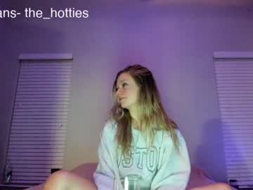 girl
        the_hotties cam image #95728