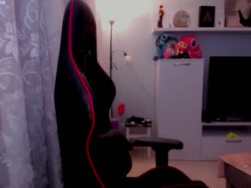 girl
        sweetmila1 cam image #1702999