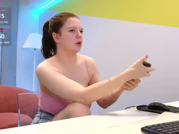 girl
        lovlybambi cam image #3474096