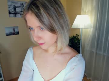 girl
        petraemans cam image #2382889