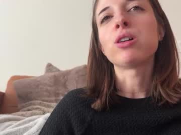 girl
        rosykindred cam image #2430601