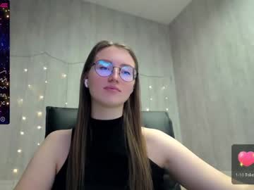 girl
        pretty_caroline cam image #115532