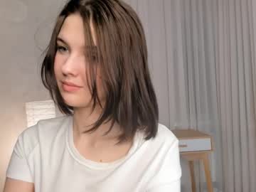 girl
        maudcouncil cam image #4279693