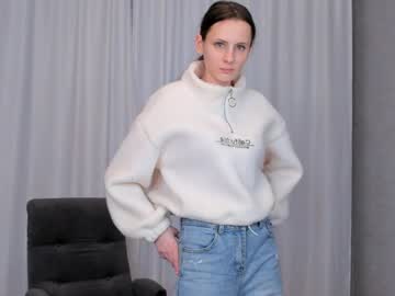 girl
        mariamfloor cam image #3961962