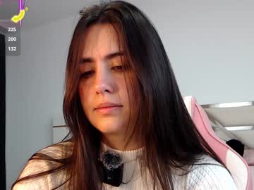 girl
        allisonpalmer cam image #4513378
