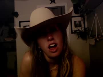 girl
        lucy_gooosey cam image #699079
