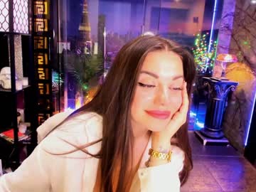 girl
        alma_pearl cam image #777253