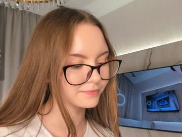 girl
        gemmacockayne cam image #3240999