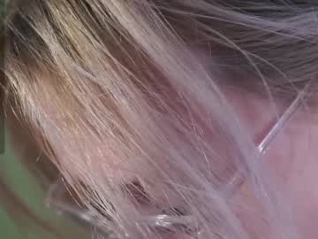 girl
        audreycarvin cam image #4536961