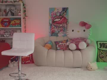 girl
        bunnydollstella cam image #4265988