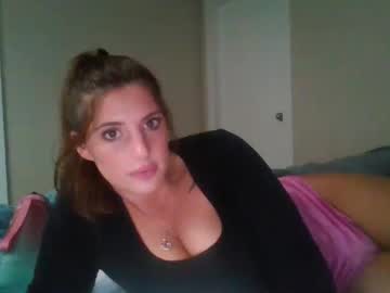 girl
        jazmyn6969 cam image #4613905