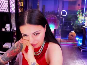 girl
        alma_pearl cam image #3114017
