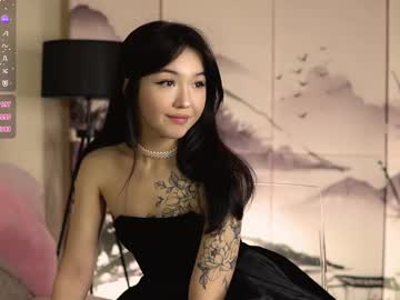 girl
        lin_kun cam image #4193333