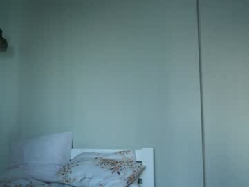 girl
        ronny_ponny cam image #3412086
