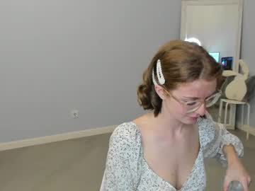 girl
        angel_vs cam image #1826733