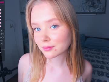 girl
        sun_shiiine cam image #922693