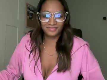 girl Close-up Pussy Web Cam Girls with therealgiana