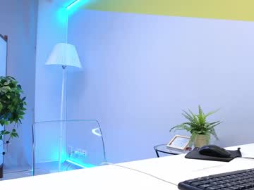 girl
        lovlybambi cam image #3057133