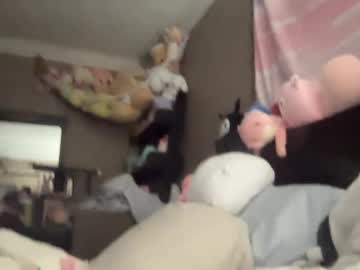 girl
        hiddenr0se cam image #3711508