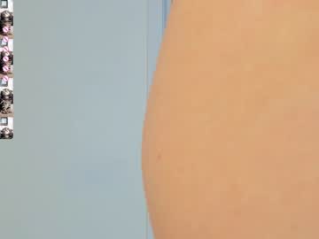 girl
        molly__meow cam image #2454206