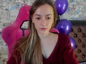 girl
        angelina_new cam image #354488