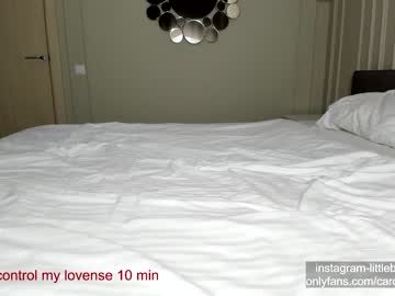 girl
        carolinaherera cam image #1045745