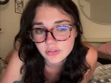 girl
        queencassidyy cam image #4583319