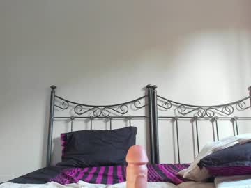 girl
        okssanna cam image #1235794