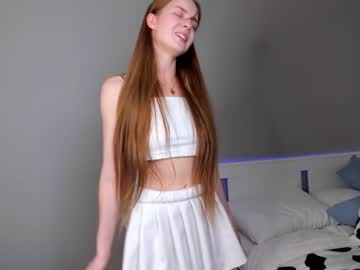 girl
        hayley_hayes cam image #1974647