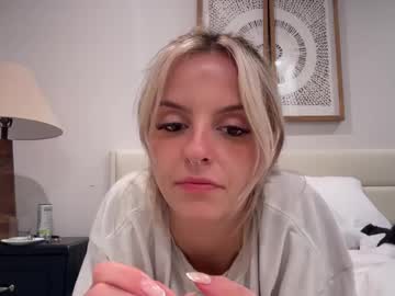 girl Close-up Pussy Web Cam Girls with ashleypelosi