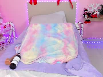 girl
        little_effy18 cam image #277459