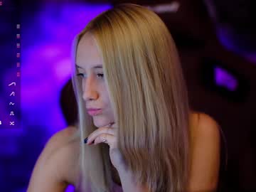 girl
        angeellina cam image #3643692