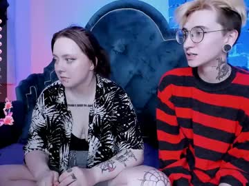 couple Close-up Pussy Web Cam Girls with shypreettygirl