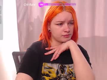 girl
        cherry_night666 cam image #4381568