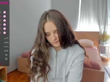 girl
        sunshy_girl cam image #958598