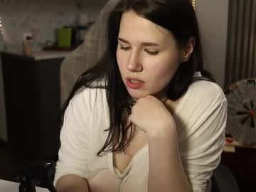 girl
        girl_u_never_met cam image #4533318