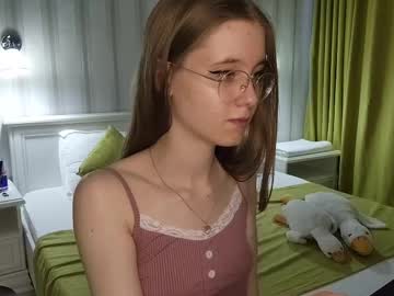girl Close-up Pussy Web Cam Girls with lowress
