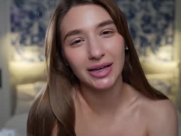 girl
        villanelle_l cam image #4623703
