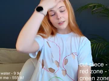 girl
        jolly_bean cam image #3951272