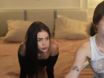 couple
        anabel054 cam image #4420777