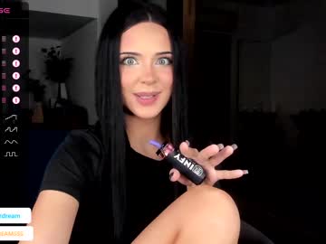 girl
        girl_of_yourdreams_ cam image #1706826
